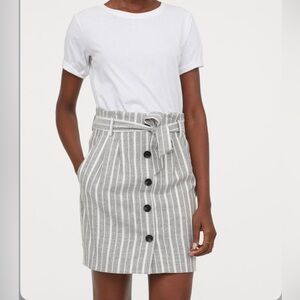 HM Belted Paperbag Button front Striped skirt